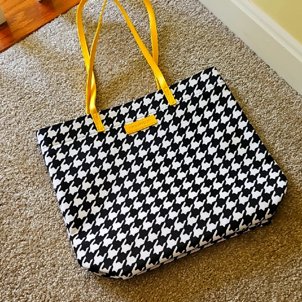Vera Bradley Tote , Like New